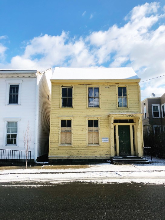 TGA_Yellow House Hudson